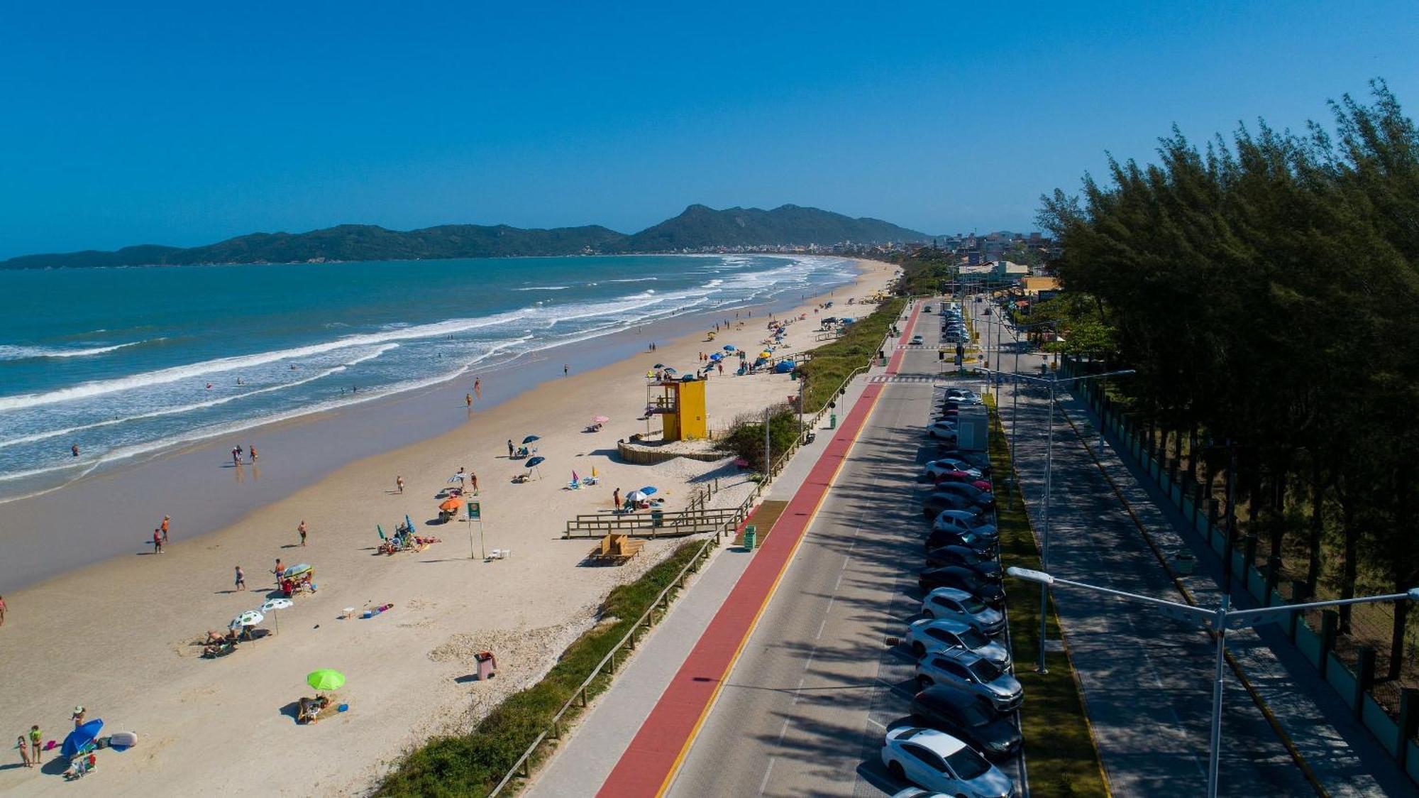 Apto Praia De Mariscal E Canto Grande Bombinhas Sc - Canela Flats 02 Lejlighed Eksteriør billede