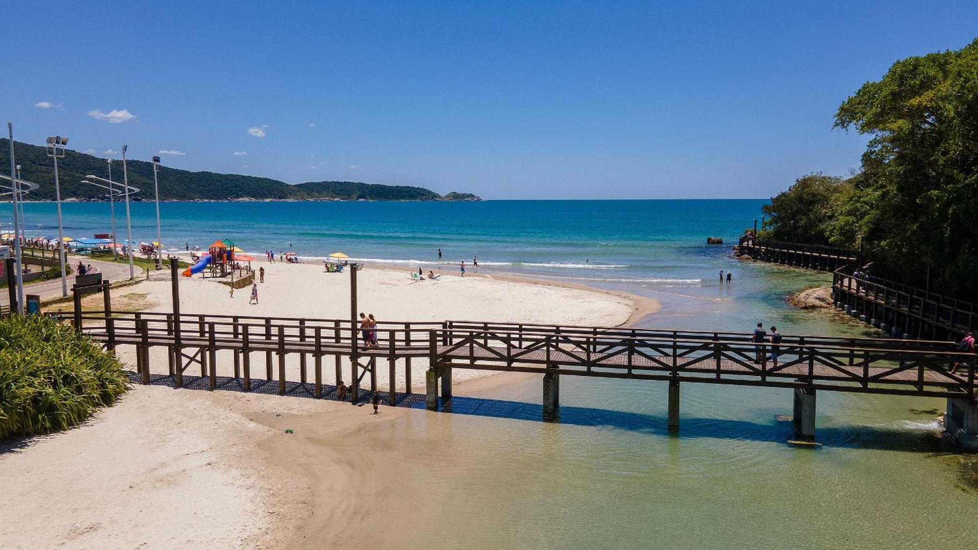 Apto Praia De Mariscal E Canto Grande Bombinhas Sc - Canela Flats 02 Lejlighed Eksteriør billede